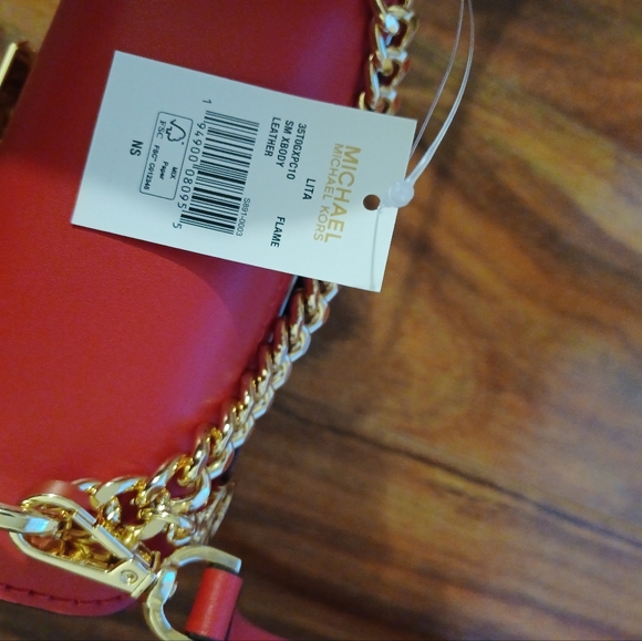 Michael Kors Lita Red Small Crossbody Bag  (Rare) NWT - Picture 3 of 10